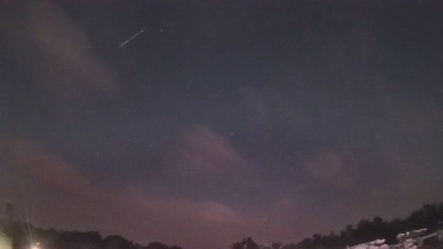 AMS22 meteor