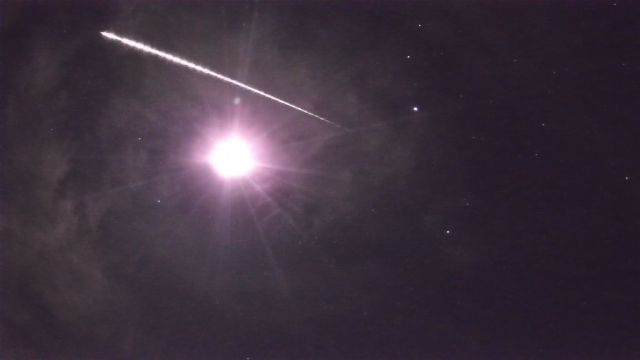 AMS221 meteor
