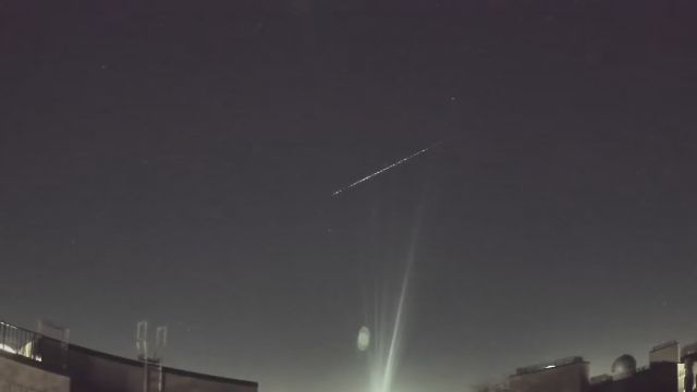 AMS225 meteor