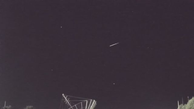 AMS242 meteor