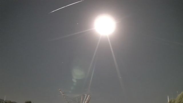 AMS242 meteor