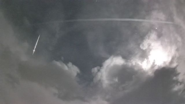 AMS242 meteor