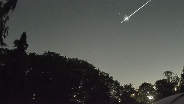 AMS250 meteor