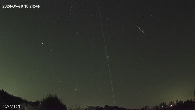 AMS250 meteor