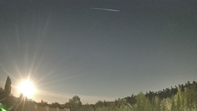 AMS250 meteor