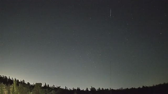 AMS250 meteor