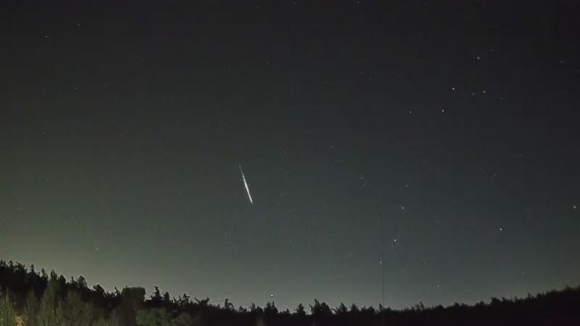 AMS250 meteor