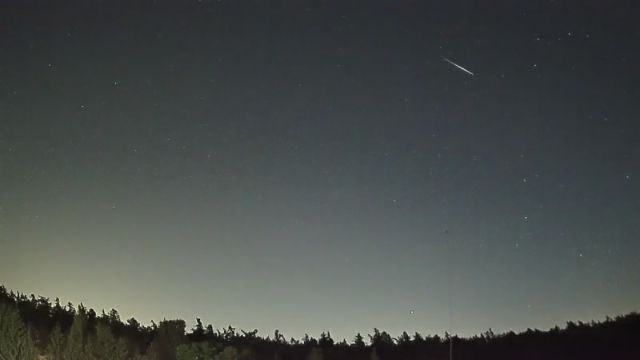 AMS250 meteor