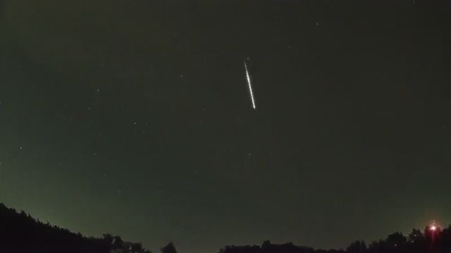AMS250 meteor