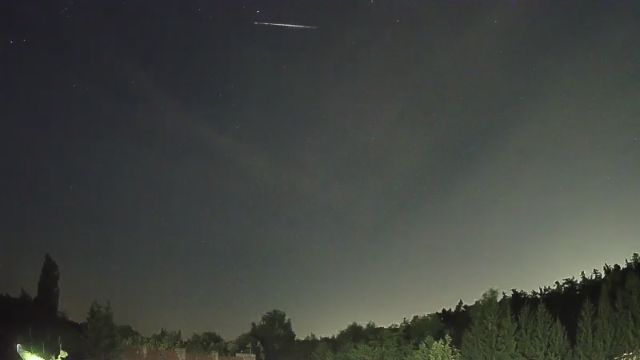 AMS250 meteor