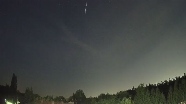 AMS250 meteor