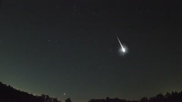 AMS250 meteor