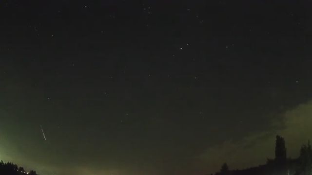 AMS250 meteor