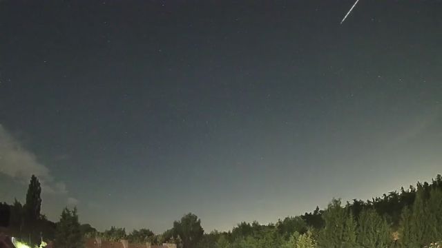 AMS250 meteor