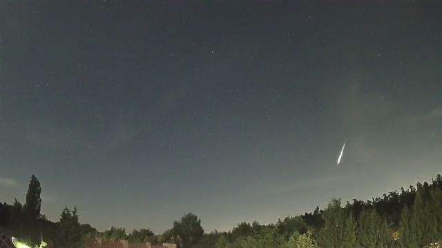 AMS250 meteor