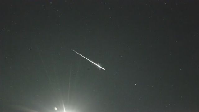 AMS250 meteor