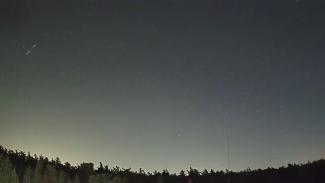 AMS250 meteor