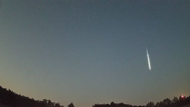 AMS250 meteor