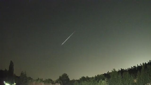 AMS250 meteor