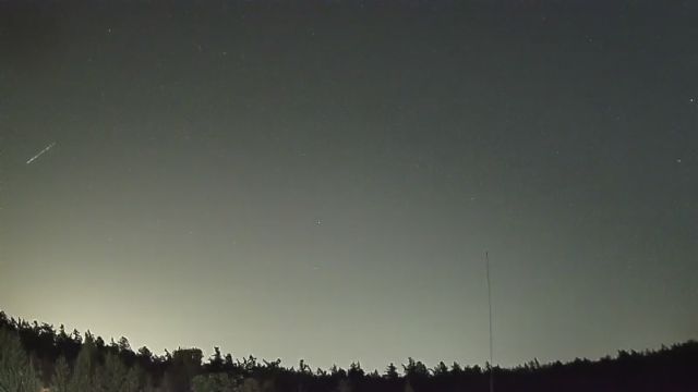 AMS250 meteor