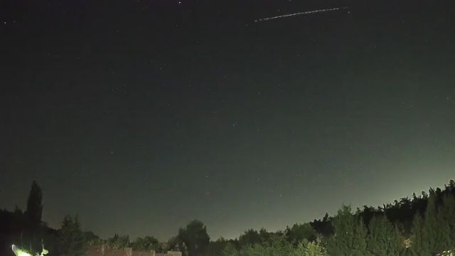 AMS250 meteor