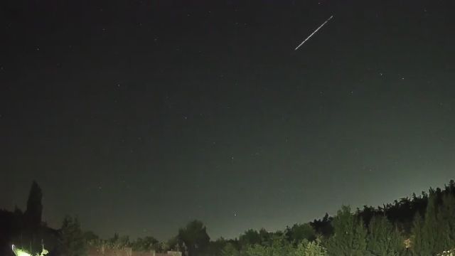 AMS250 meteor