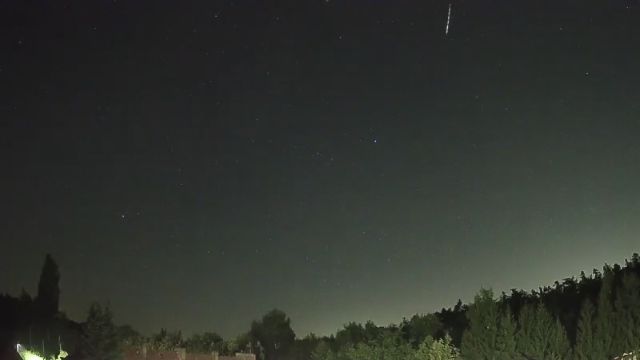 AMS250 meteor