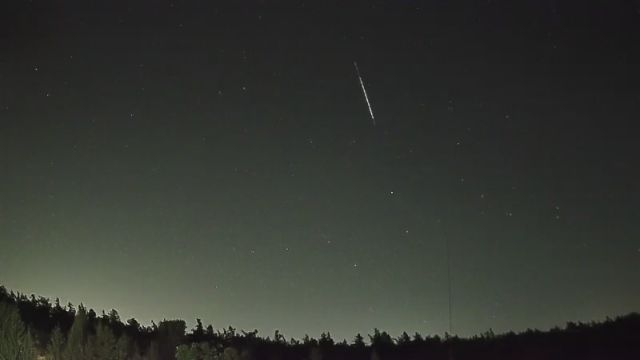 AMS250 meteor