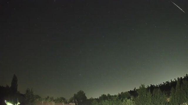 AMS250 meteor