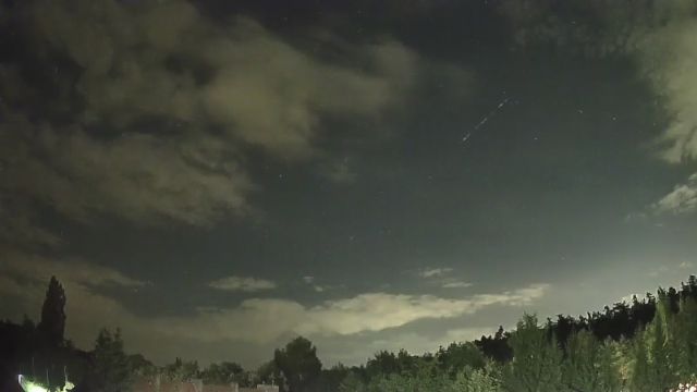 AMS250 meteor