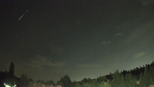 AMS250 meteor