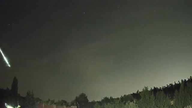 AMS250 meteor