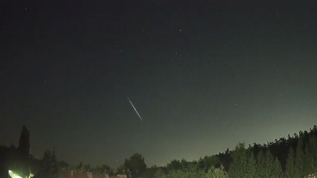 AMS250 meteor