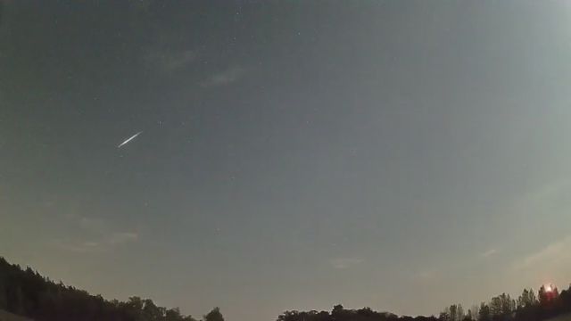 AMS250 meteor