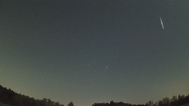 AMS250 meteor