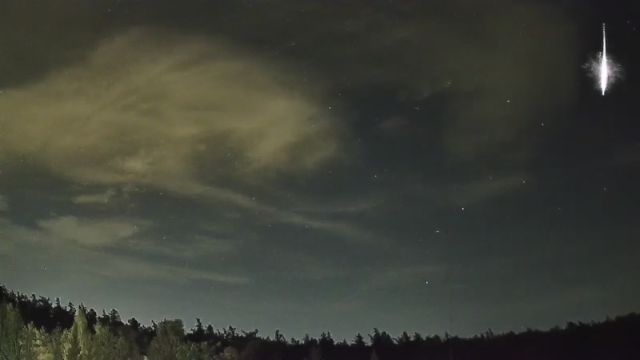 AMS250 meteor