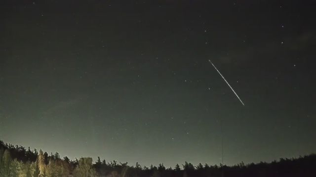 AMS250 meteor