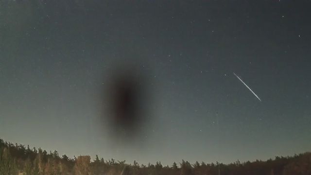 AMS250 meteor