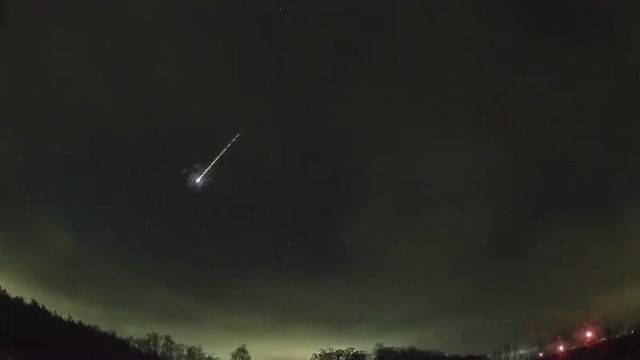 AMS250 meteor