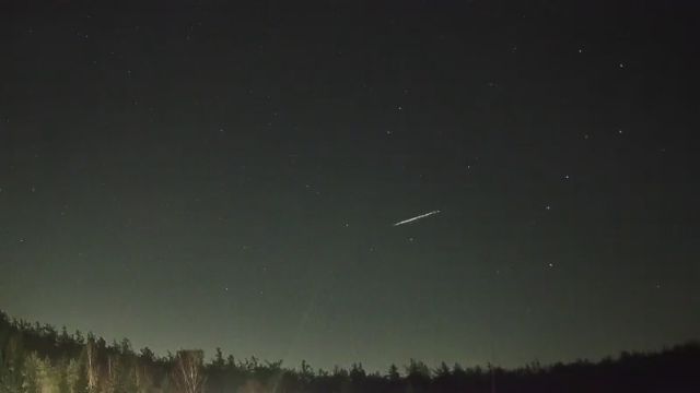 AMS250 meteor