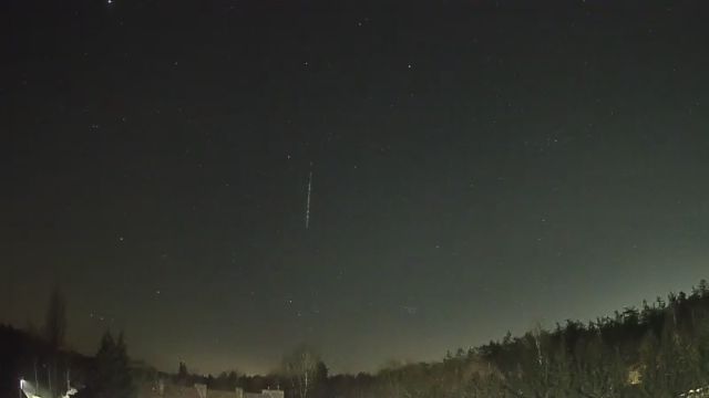 AMS250 meteor