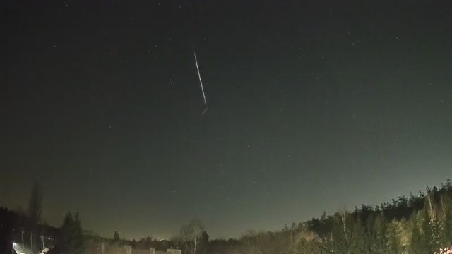AMS250 meteor