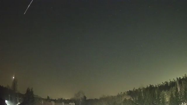 AMS250 meteor