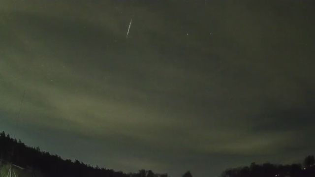 AMS250 meteor