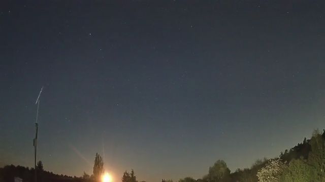 AMS250 meteor