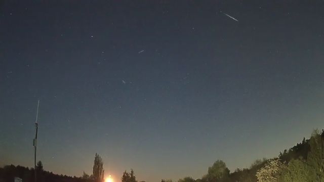 AMS250 meteor