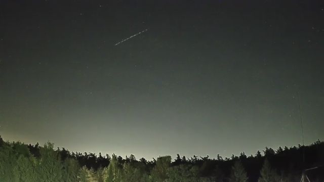 AMS250 meteor
