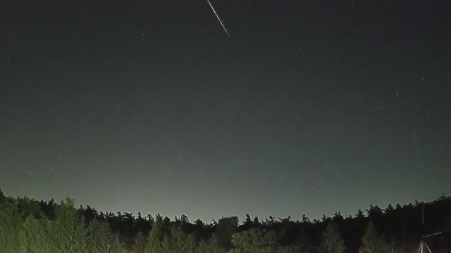 AMS250 meteor