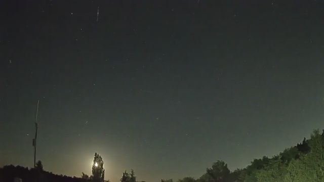 AMS250 meteor