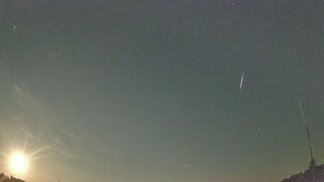 AMS250 meteor